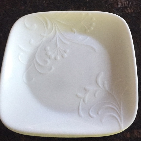 Corelle Dining Nwt 4 Cherish Square 65 Bread Plates Poshmark